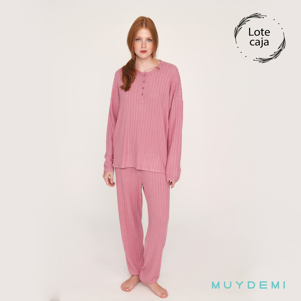 LOTE CAJA INVIERNO MUJER ( 2-S, 4-M, 4-L, 2-XL)