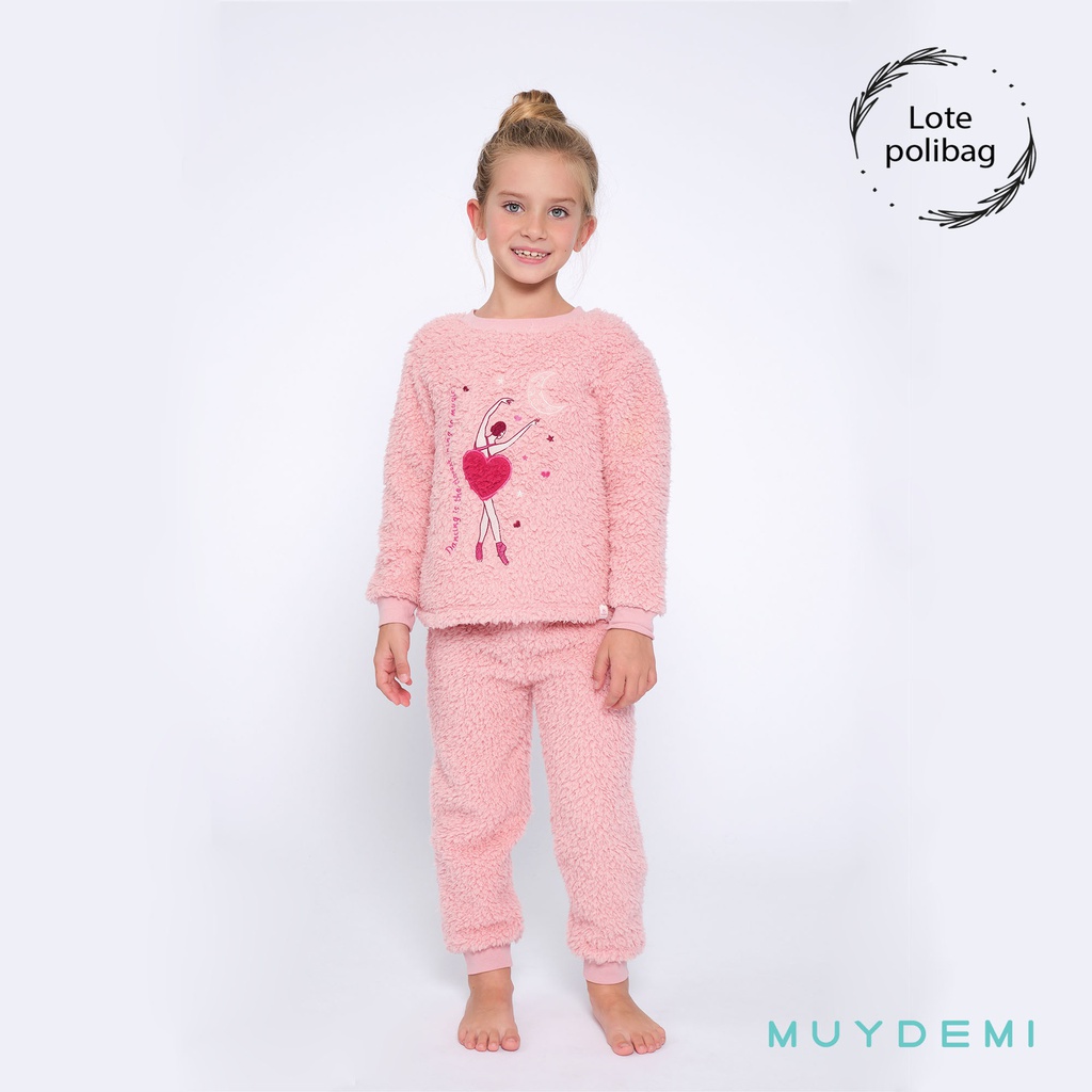 LOTE POLYBAG
PIJAMA INVIERNO NIÑA 
talla 2 a 8