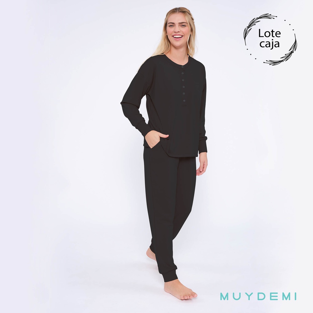 LOTE CAJA PIJAMA INVIERNO MUJER (2-S, 4-M, 4-L, 2-XL)(290083)